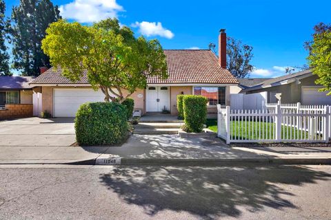 11048 Carlota St San Diego CA 92129