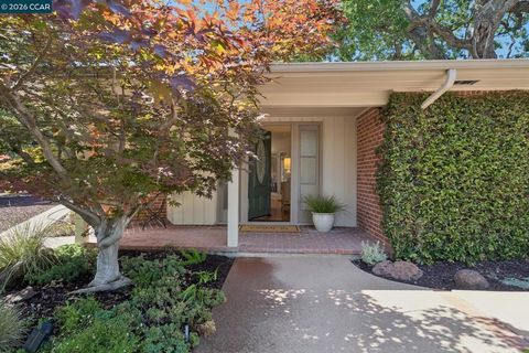 Property photo of 20 Santa Rita Dr, Walnut Creek, CA 94596