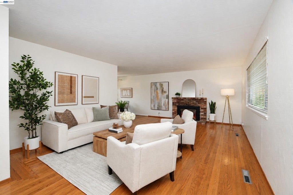 233 Fairmont Ave