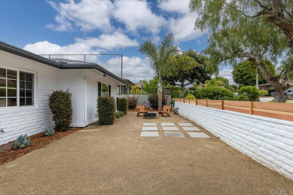 1238 San Julian Dr