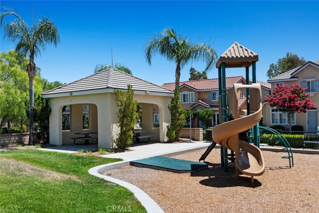 Montevista (MONTV) - Residential Lease
