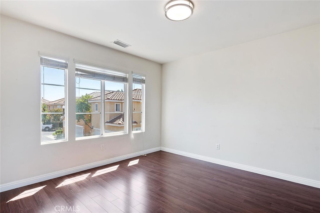 Montevista (MONTV) - Residential Lease