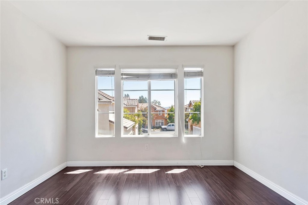 Montevista (MONTV) - Residential Lease