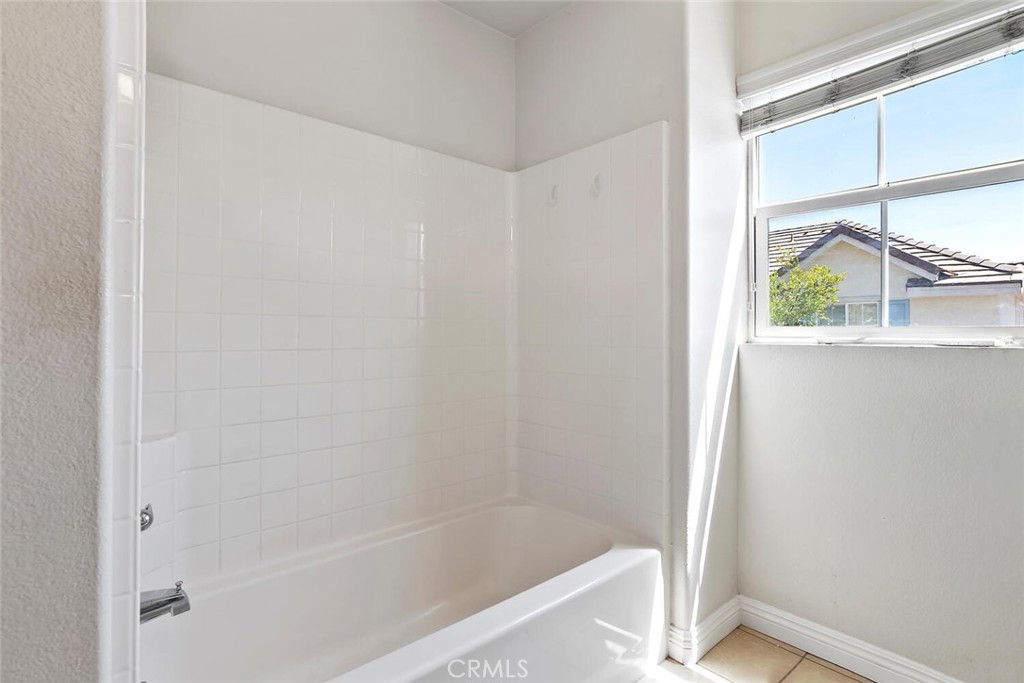 Montevista (MONTV) - Residential Lease