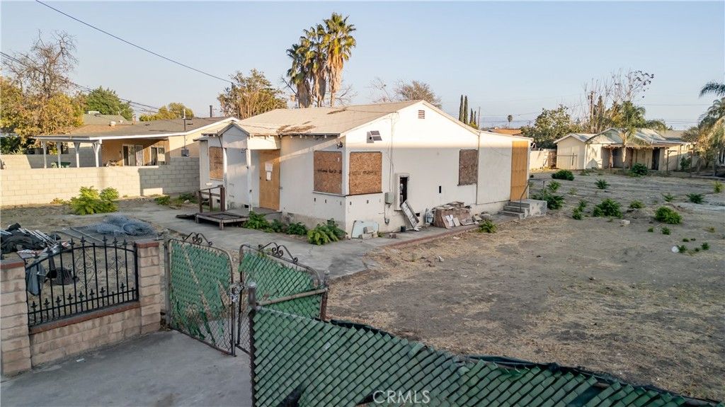 Photo of 13722 Pierce Street, Pacoima, CA 91331 (MLS # DW25206688)