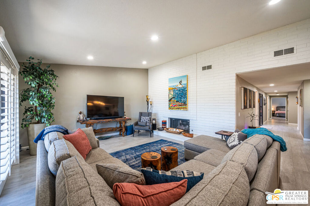 Chaparral Country Club - Residential Lease