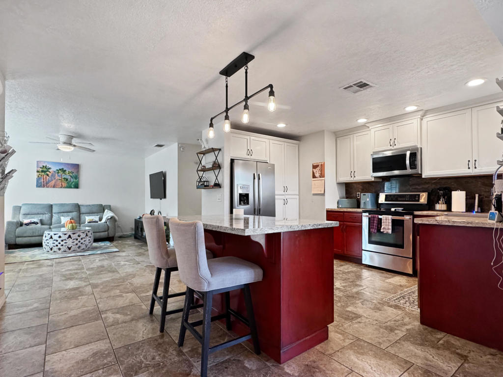 La Quinta Cove - Residential Lease