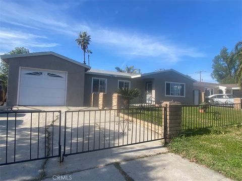 Photo of 1133 Aldgate Ave, La Puente, CA 91744 (MLS # TR26040886)