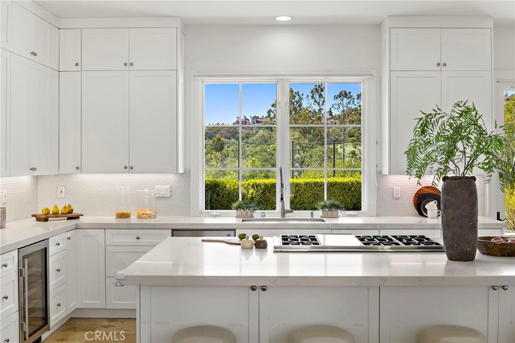 28 Sandy Cv, Newport Coast CA 92657 - Photo 12