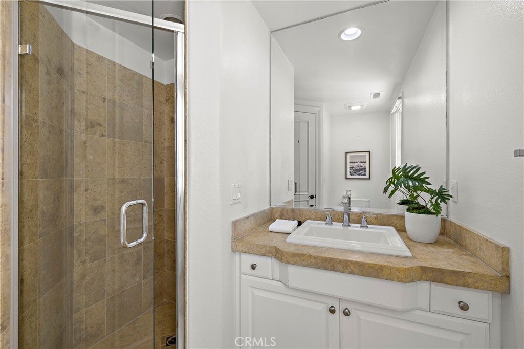 28 Sandy Cv, Newport Coast CA 92657 - Photo 41