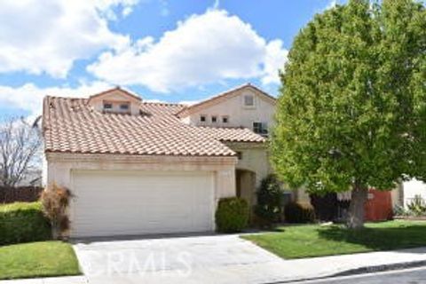 Photo of 37733 Harvey Street, Palmdale, CA 93550 (MLS # SR25252586)