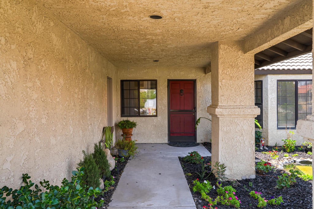 68355 Espada Road