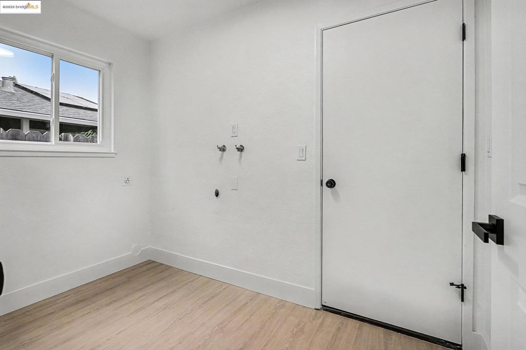 DEEP WATER - Residential