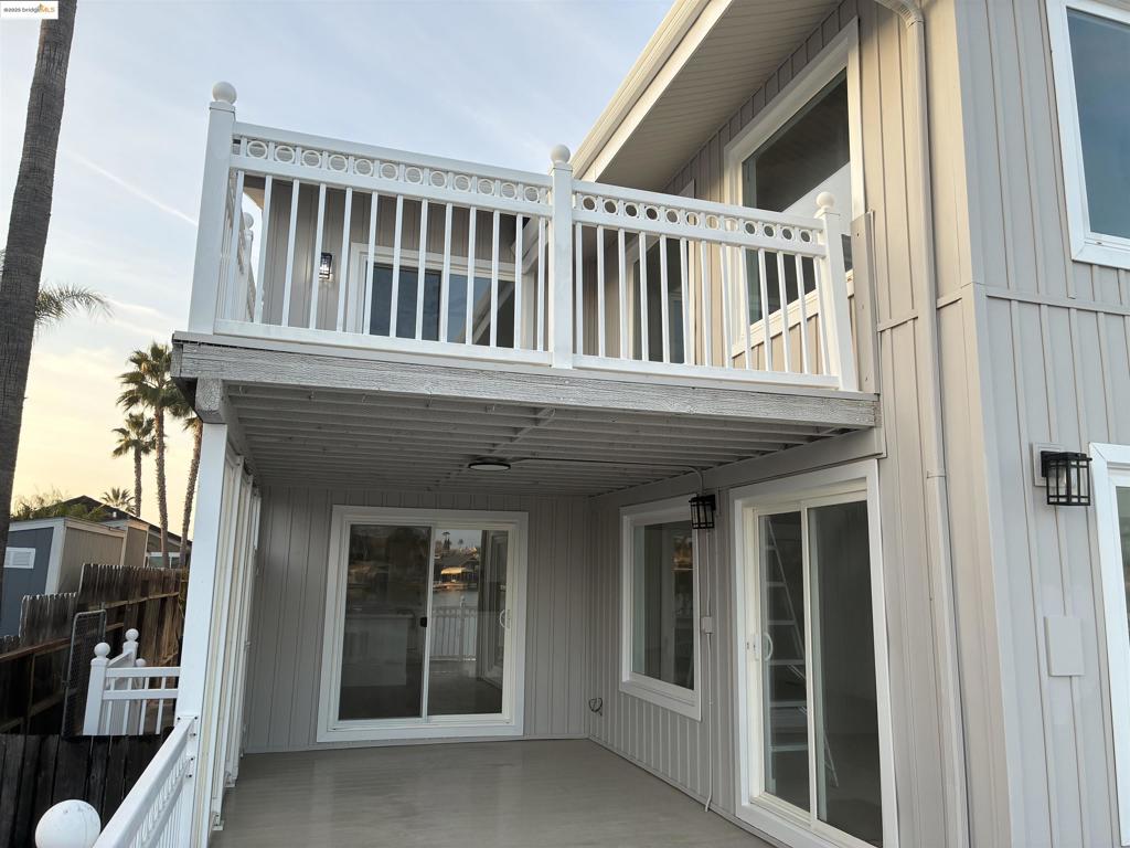 DEEP WATER - Residential