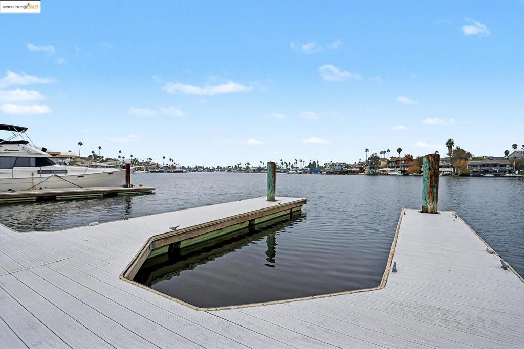 DEEP WATER - Residential