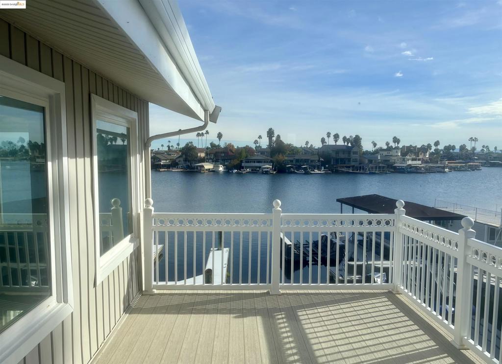 DEEP WATER - Residential