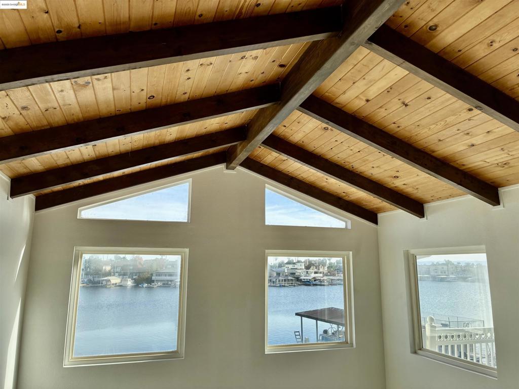 DEEP WATER - Residential