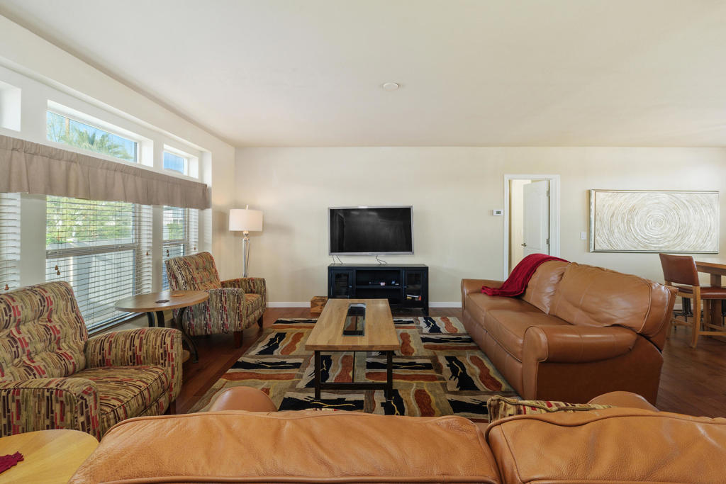 Ramon Mobile Park - Manufactured In Park