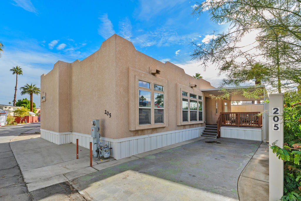 205 Cherokee Street