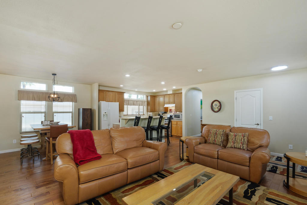 Ramon Mobile Park - Manufactured In Park