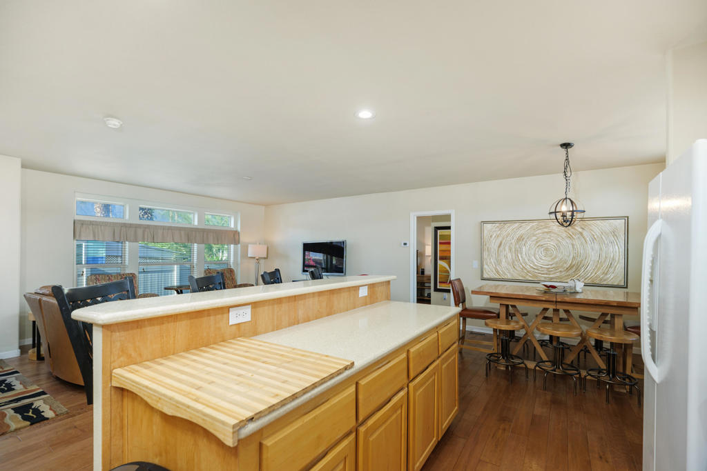 Ramon Mobile Park - Manufactured In Park