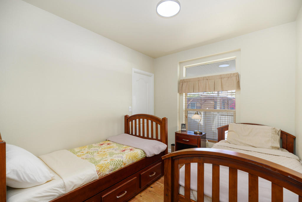 Ramon Mobile Park - Manufactured In Park