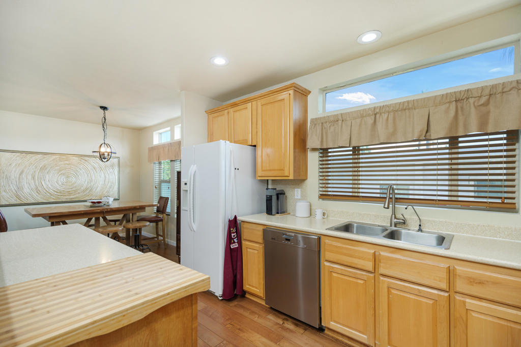 Ramon Mobile Park - Manufactured In Park