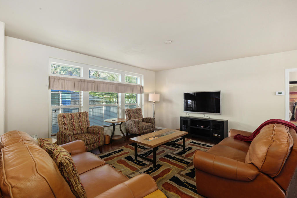 Ramon Mobile Park - Manufactured In Park