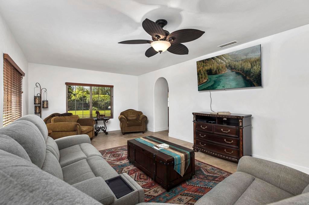 325 West Haverford
