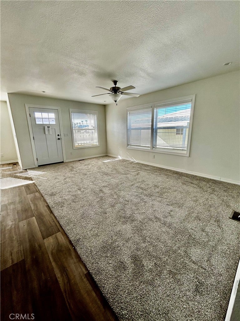 675 W Oakland Avenue B8
