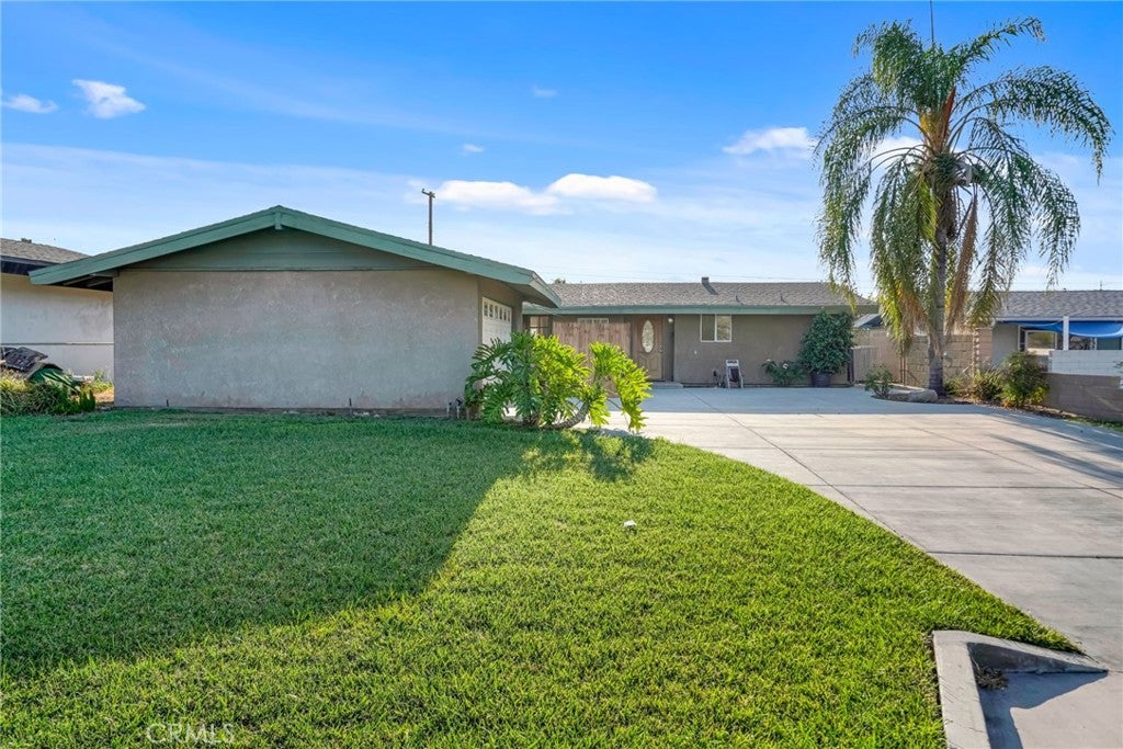 1538 Amador Ave