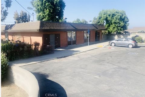 Tiny photo for 4797 Loma Vista Road, Ventura, CA 93003 (MLS # TR24211600)