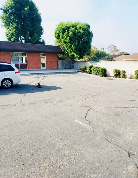 Tiny photo for 4797 Loma Vista Road, Ventura, CA 93003 (MLS # TR24211600)