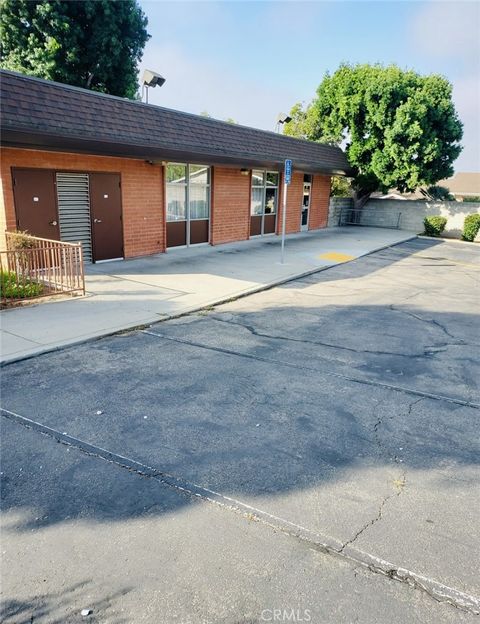 Tiny photo for 4797 Loma Vista Road, Ventura, CA 93003 (MLS # TR24211600)