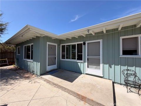 Photo of 115 E Avenida San Juan, San Clemente, CA 92672 (MLS # OC26162017)