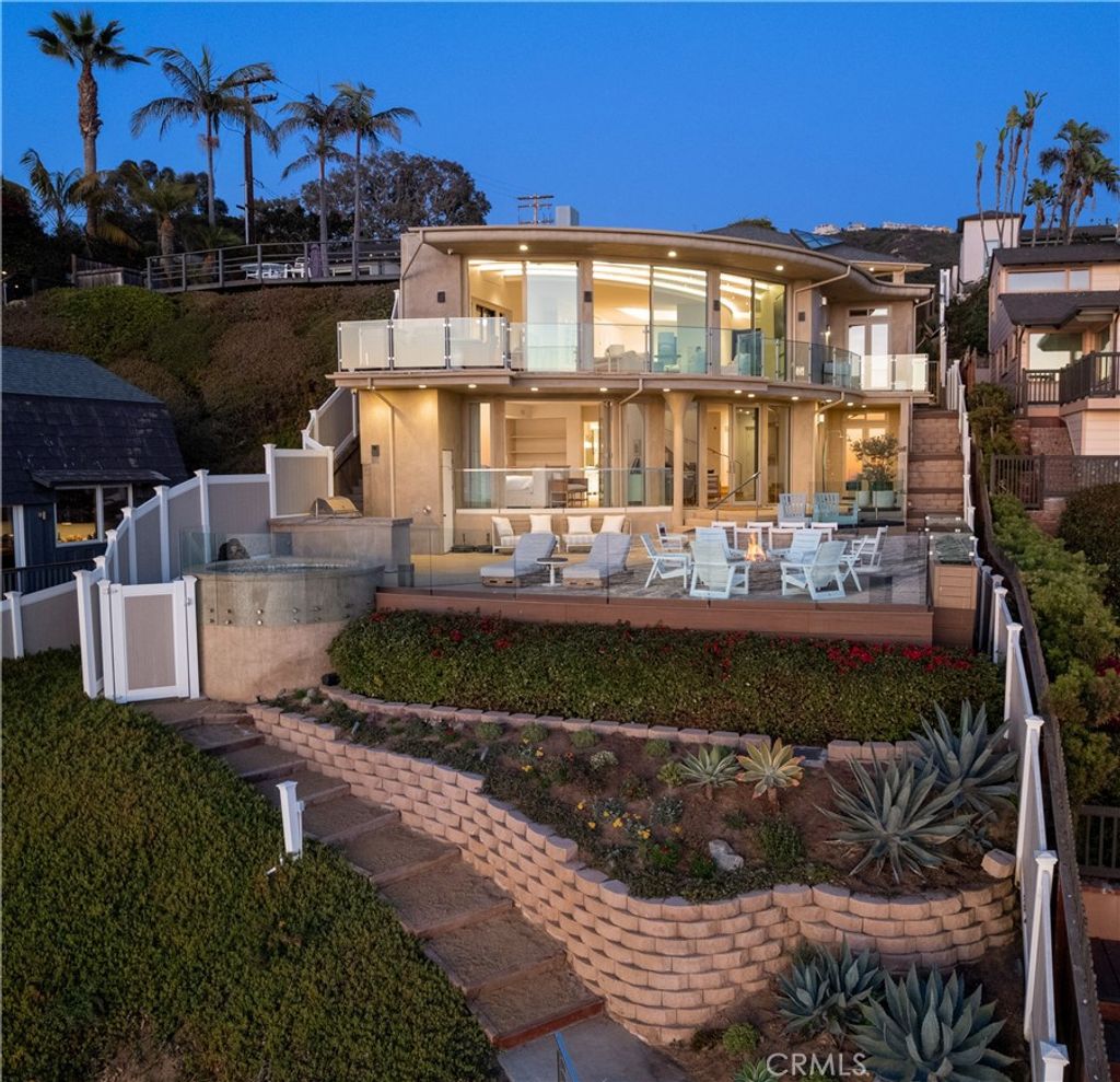 Photo of 31791 Coast Highway, Laguna Beach, CA 92651 (MLS # OC25245315)