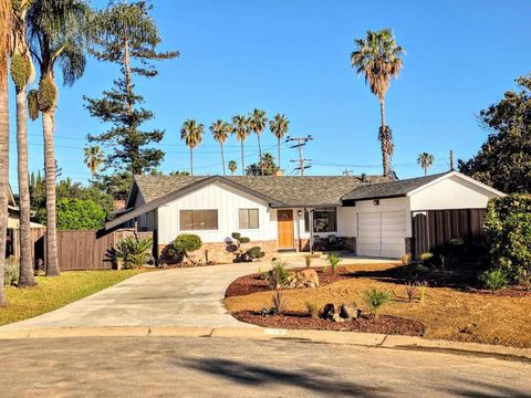 Photo of 565 Marge Way, San Jose, CA 95117 (MLS # ML82044480)