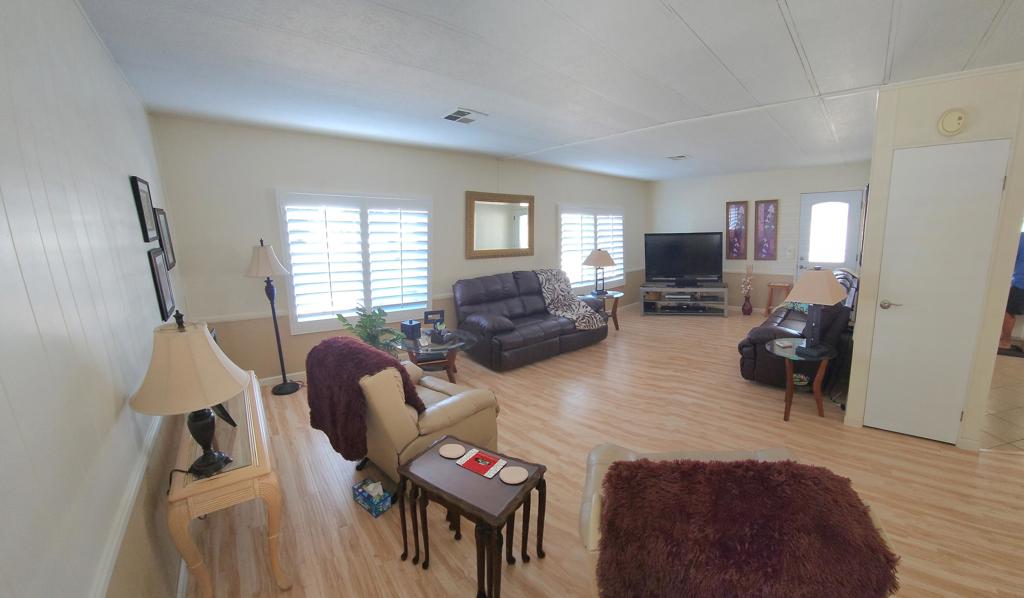 Palm Desert Greens - Manufactured In Park