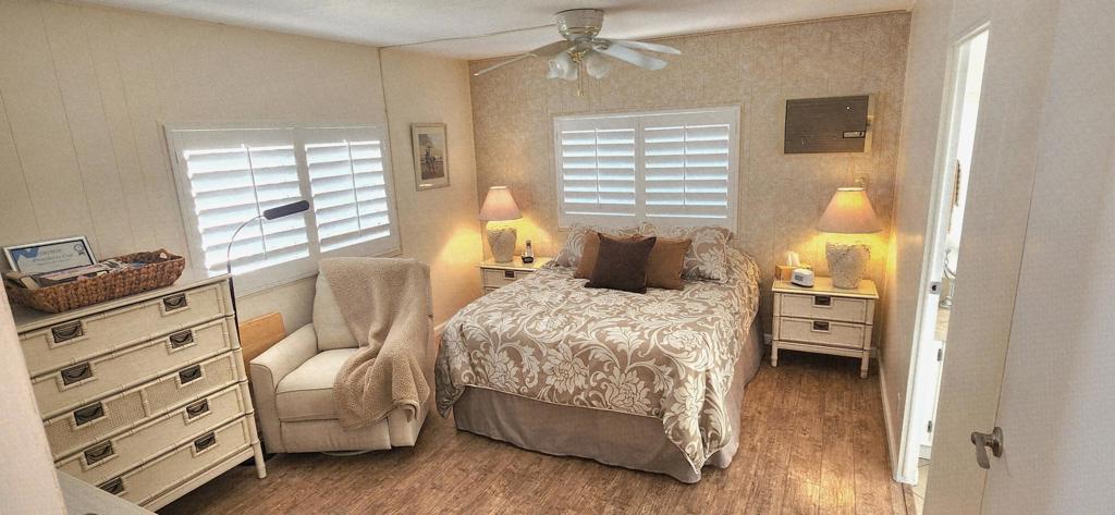 Palm Desert Greens - Manufactured In Park