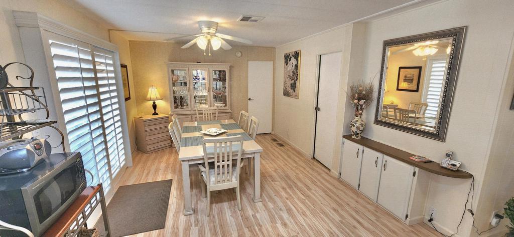 Palm Desert Greens - Manufactured In Park