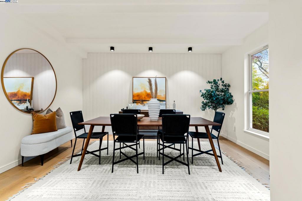 WALNUT HEIGHTS - Residential