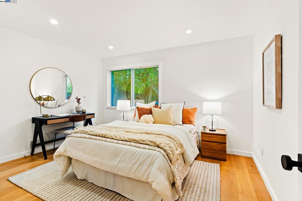 WALNUT HEIGHTS - Residential