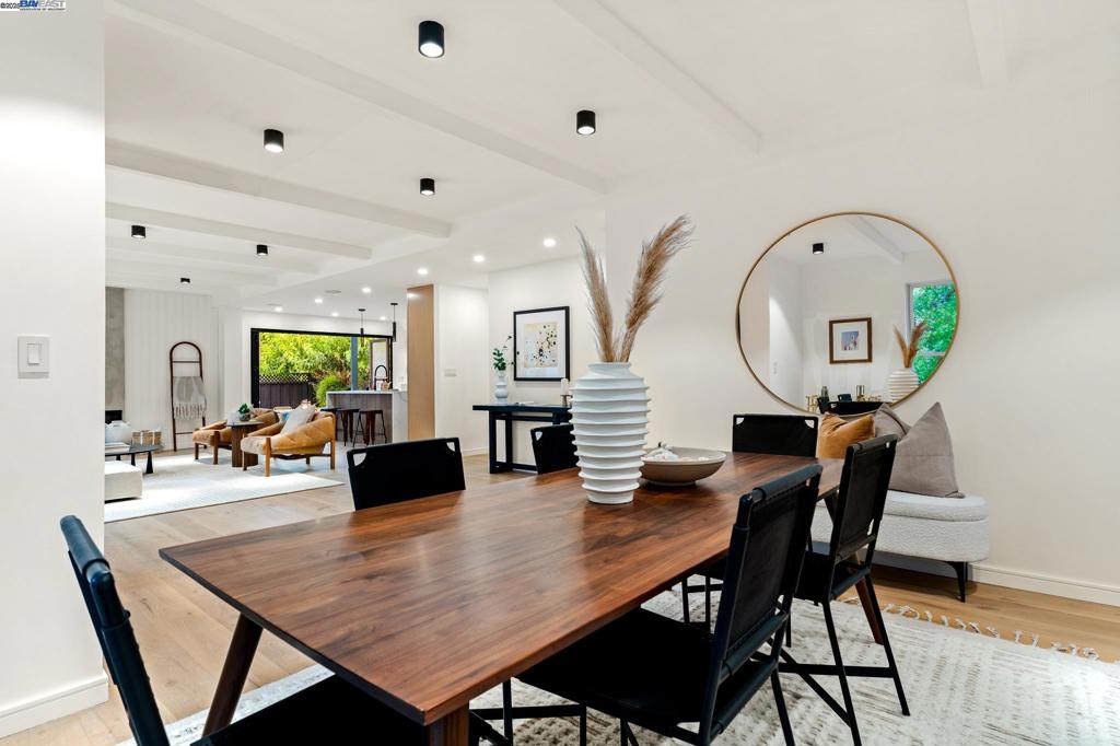 WALNUT HEIGHTS - Residential