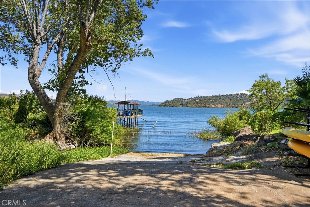 8914 Soda Bay