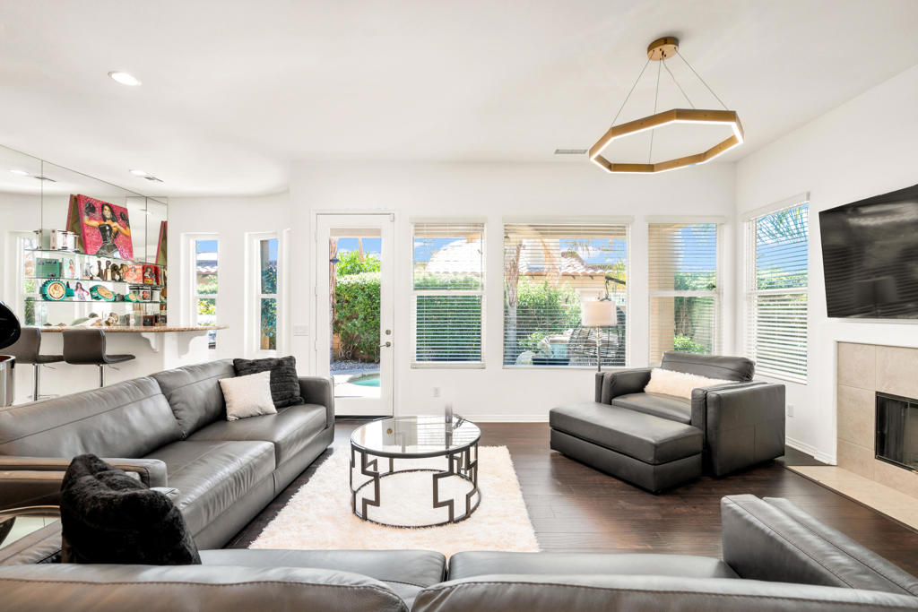Mission Shores - Residential