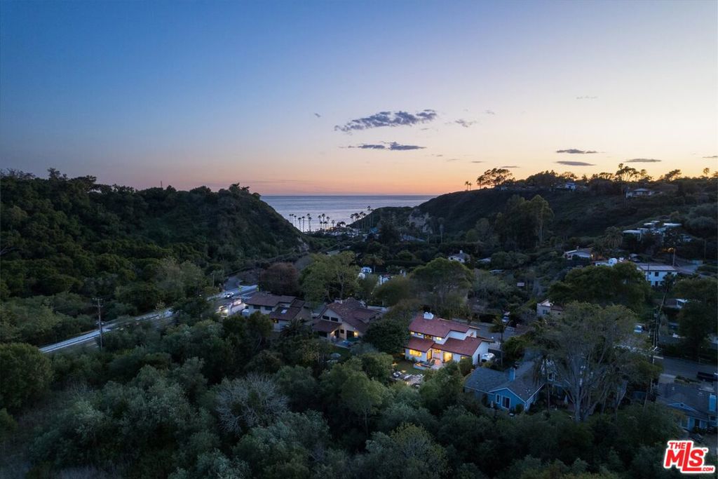 422 Alan Road