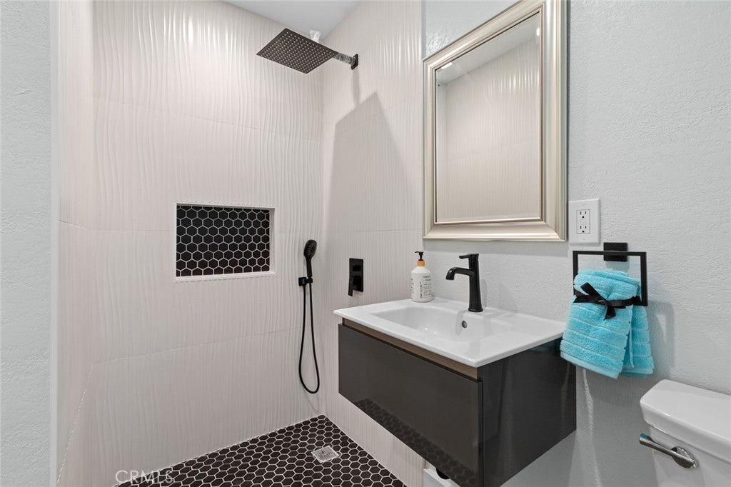 22465 Melida, Mission Viejo CA 92691 - Photo 21