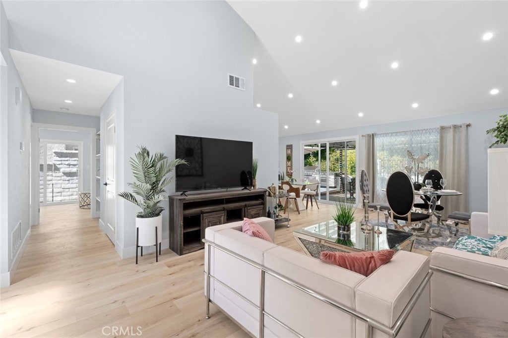 22465 Melida, Mission Viejo CA 92691 - Photo 8