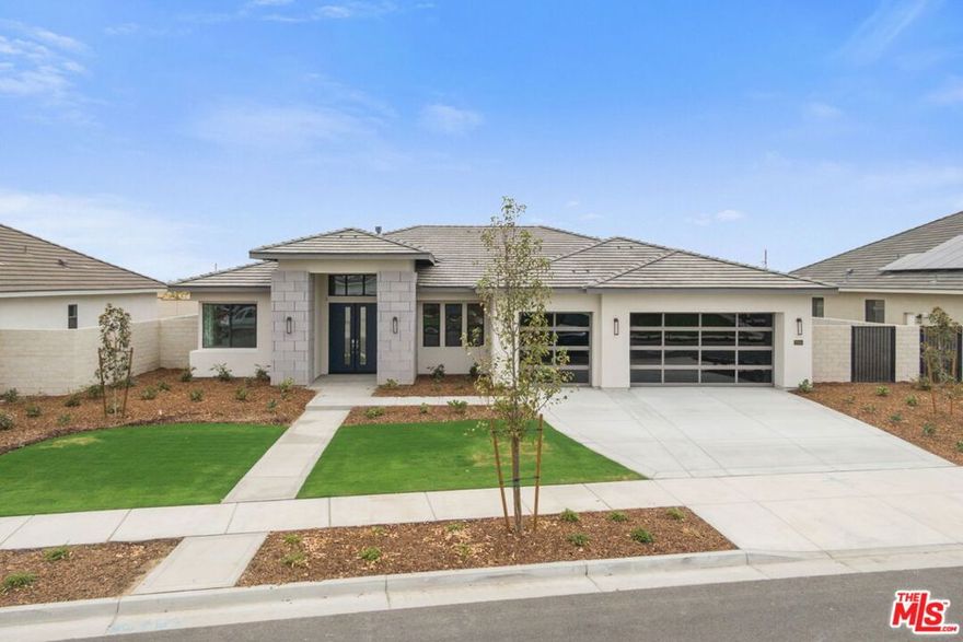 Move-in ready Modern New Construction on a non-gated street in Belcourt Seven Oaks. This 2,543 sq. ft home offers 3 Bedrooms, 3 Baths, Office, and Formal Dining on a 12,108 sq. ft. lot. Features include Indoor/Outdoor Fireplaces, Upgraded Shaker Chestnut Cabinets, Upgraded Quartz Waterfall island, Stainless Steel Single Bowl Farmhouse Sink with upgraded Faucet, and KitchenAid Appliances with 6-burner Cooktop, Double Ovens, Microwave, Dishwasher, and Pot Filler. Luxurious Primary Suite with French Door to rear yard, spa-like bath with Upgraded Tile, Upgraded Quartz at Tub, and Framed Mirrors. Upgraded Flooring throughout. Community amenities include a pool, fitness center, clubhouse, tennis courts, soccer field, and parks. This home is located in an excellent school district and is very close to shopping, restaurants, eateries, and coffee shop.