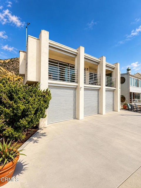 Tiny photo for 3512 Pacific Coast Highway, Ventura, CA 93001 (MLS # V1-38759)